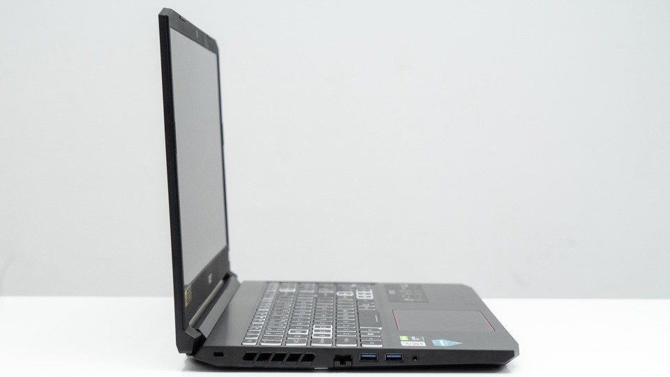 mạng Acer Nitro 5 AN515 55 5304
